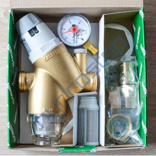 Redukční ventil tlaku vody s filtrem CALEFFI 5351 - 1" s manometrem obr.5