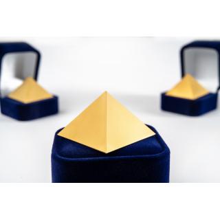 Cestovní titanová pyramida 3x3cm “zlatá” obr.1